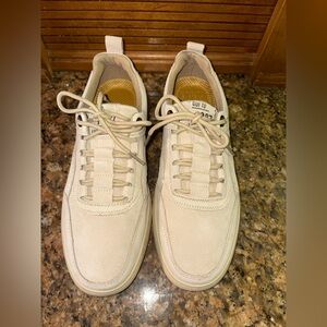 Stylish Beige Sneakers for Men